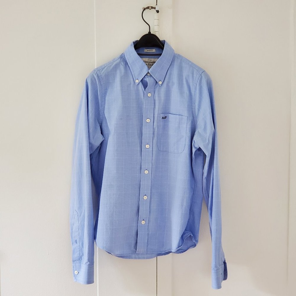 Abercrombie & Fitch muscle poplin button-up shirt